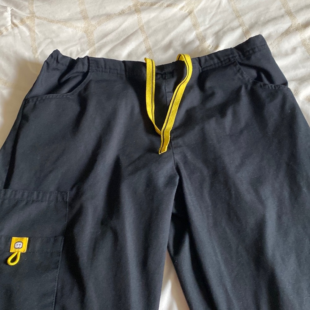 Black Scrub suit